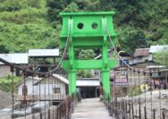 Jembatan Desa Bambasiang