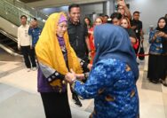 Gubernur Khofifah Palu