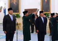 Pelantikan Gubernur Universitas Republik Indonesia